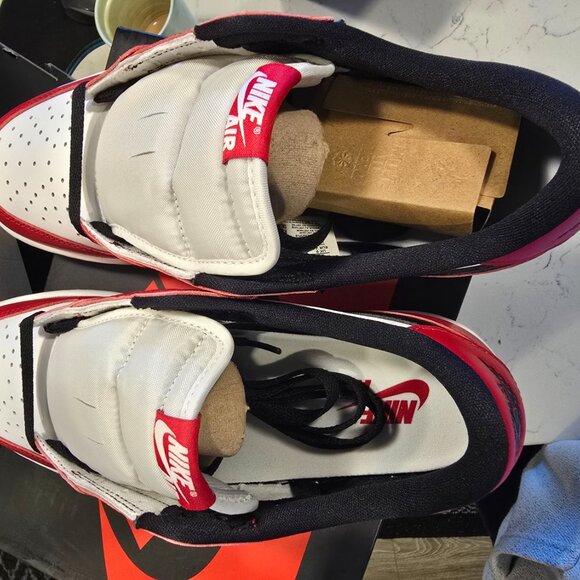 Nike Air Jordan 1 Low OG Chicago 2025 Red White Black HQ6998-600 Men’s Sz 10 NEW - Picture 7 of 14